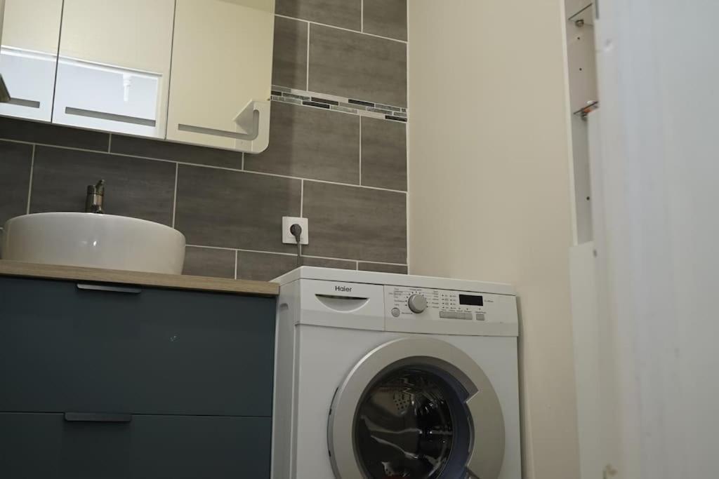 2 Bedrooms- 20' Paris - 25' Disneyland - Wifi Villiers-sur-Marne Extérieur photo
